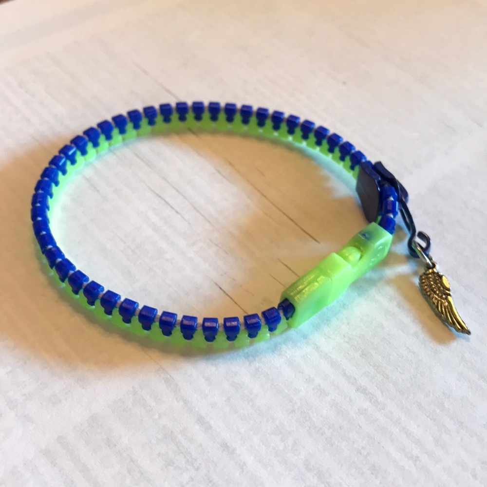 Zipper Bracelet 💚💙💚
